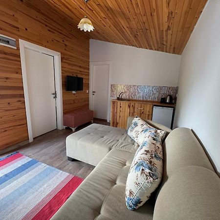Karaoez Ada Bungalows & Villa Екстер'єр фото
